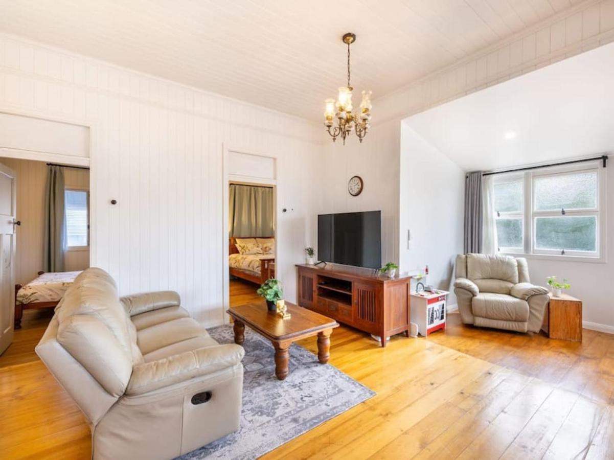 Family Friendly Cozy 4br House At Annerley Brisbane